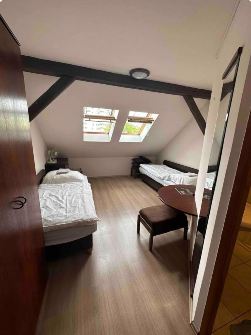 Private Apartment Near The Centre Bratislava Buitenkant foto